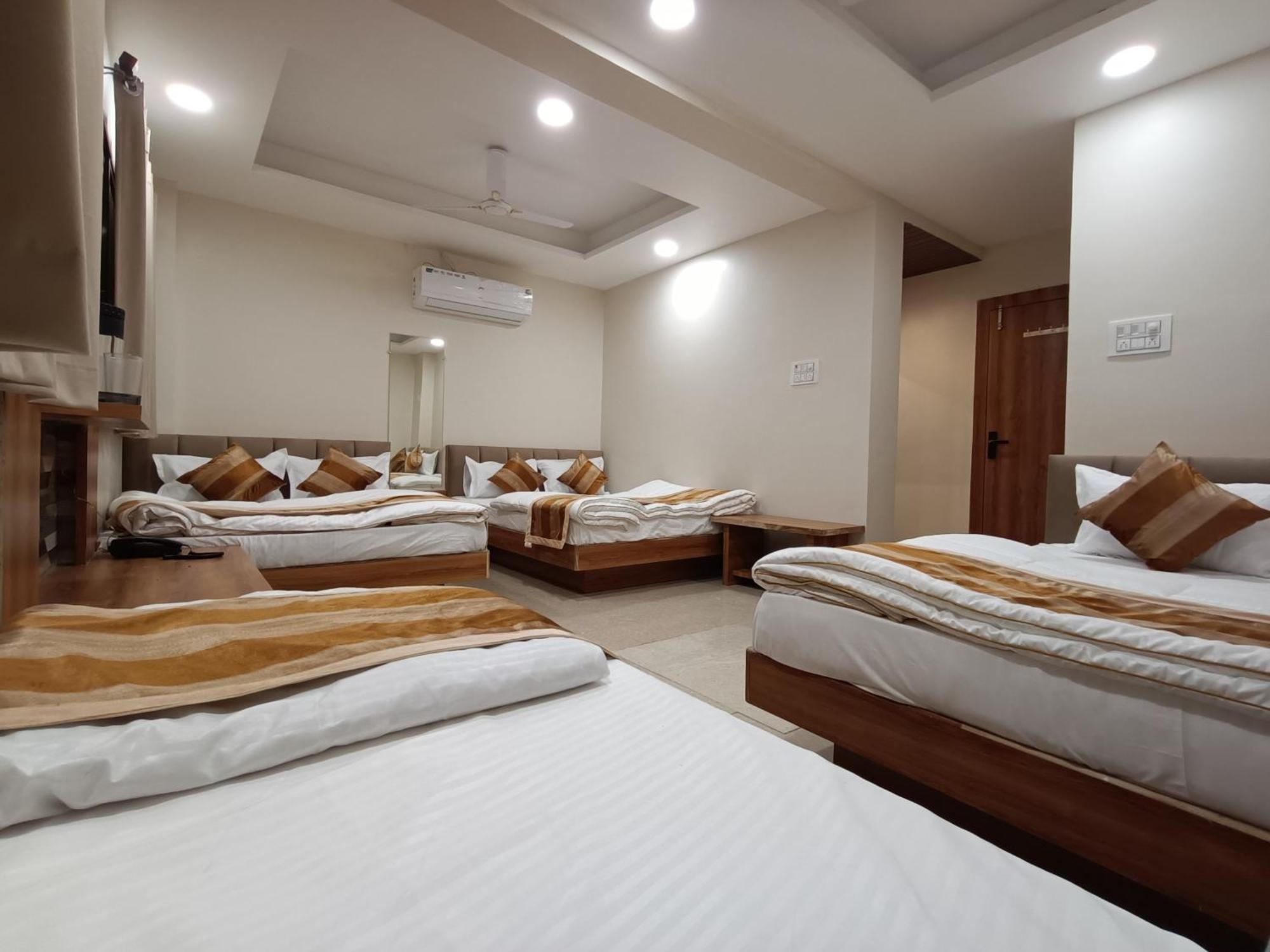 Shree Shyamraj Hotel Ujjain Exterior foto